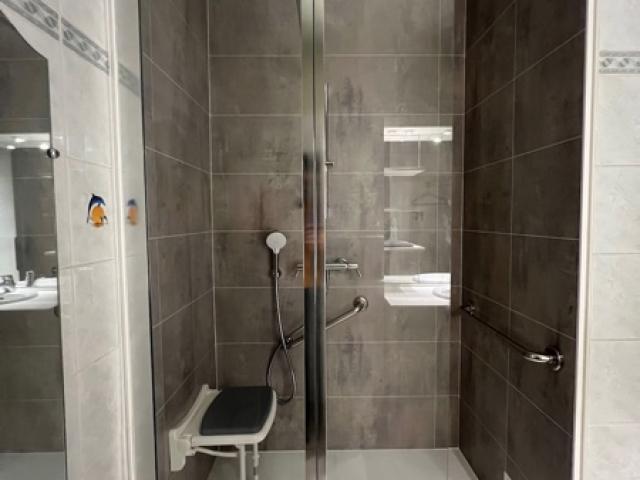 Remplacement d'une cabine de douche par une douche à l'italienne sur Rezé - Apres